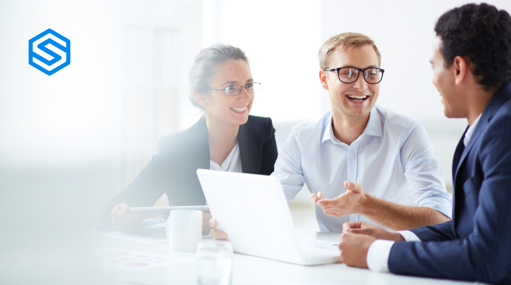 From Data Chaos to Clarity: How Microsoft Fabric Simplifies Your Data Estate