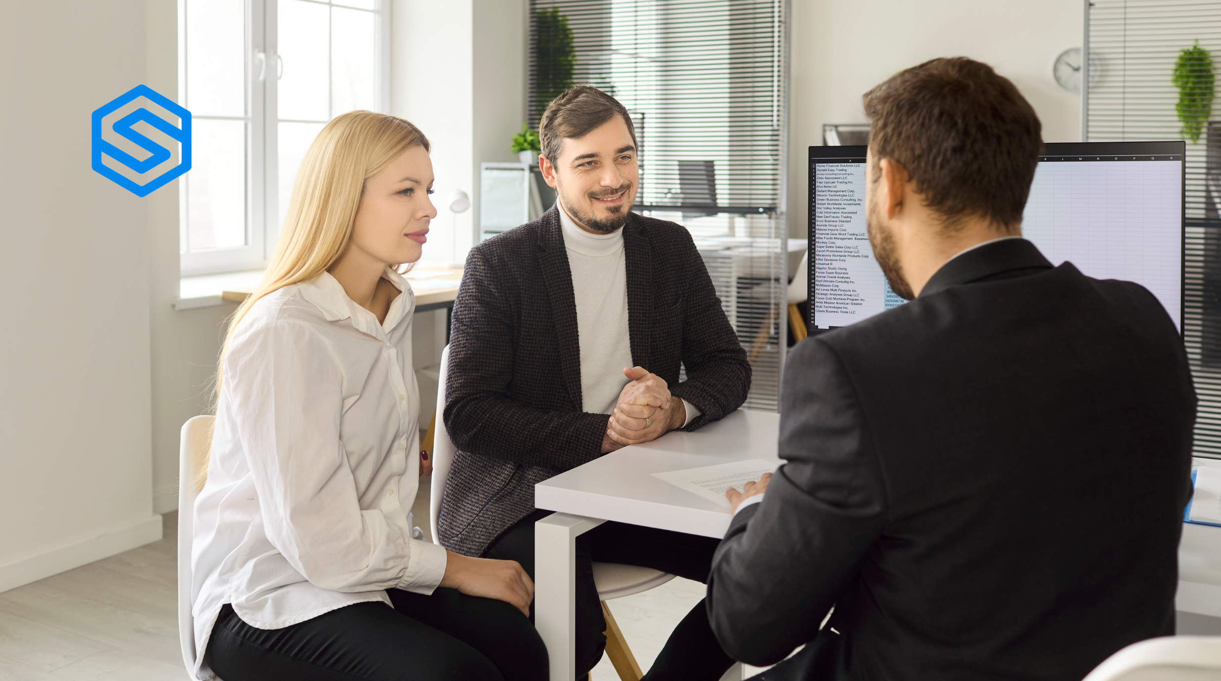 Unlocking Governed Data For AI in Finance and Insurance